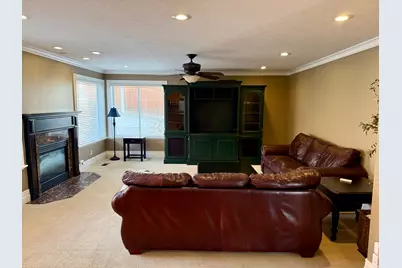 695 E 1870 N, Orem, UT 84097 - Photo 9