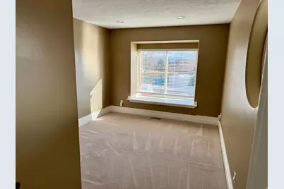 695 E 1870 N, Orem, UT 84097 - Photo 13