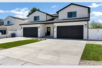 977 W 1080 S #12, Richfield, UT 84701 - Photo 3