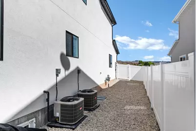 977 W 1080 S #12, Richfield, UT 84701 - Photo 35