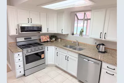 160 E 400 N, Lehi, UT 84043 - Photo 13
