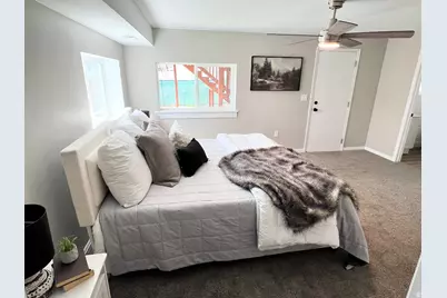 160 E 400 N, Lehi, UT 84043 - Photo 17