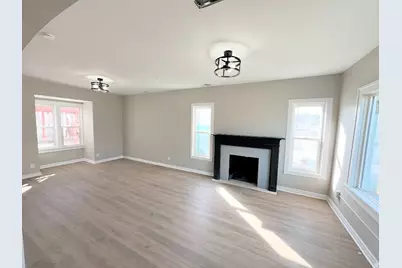 160 E 400 N, Lehi, UT 84043 - Photo 3