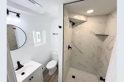 160 E 400 N, Lehi, UT 84043 - Photo 17