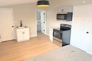 160 E 400 N, Lehi, UT 84043 - Photo 21