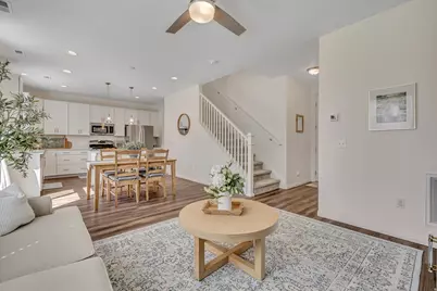 2115 W 3330 S, Syracuse, UT 84075 - Photo 3