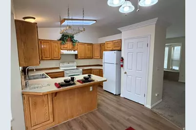2315 N 1075 E, Layton, UT 84040 - Photo 17