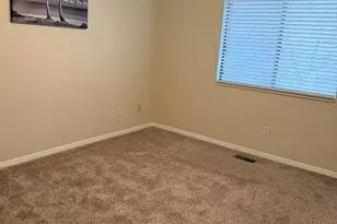 2315 N 1075 E, Layton, UT 84040 - Photo 23