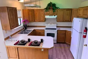 2315 N 1075 E, Layton, UT 84040 - Photo 3