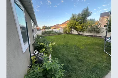 336 N 950 W, Roosevelt, UT 84066 - Photo 9