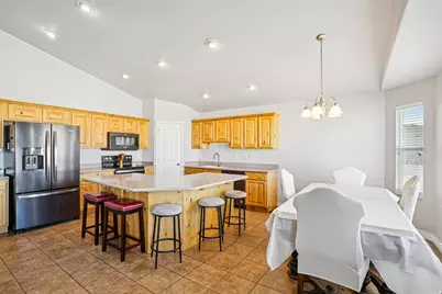 4317 S 3350 W, West Haven, UT 84401 - Photo 7