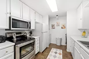 550 S 400 E, Salt Lake City, UT 84111 - Photo 9