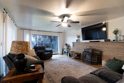 401 W 200 S, Vernal, UT 84078 - Photo 3