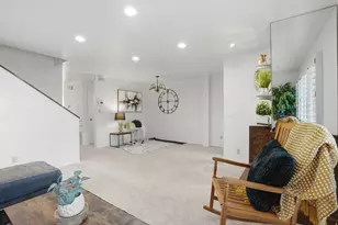 5647 S Park Placewest, Holladay, UT 84121 - Photo 3