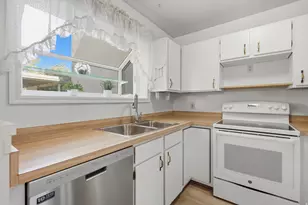 5647 S Park Placewest, Holladay, UT 84121 - Photo 11