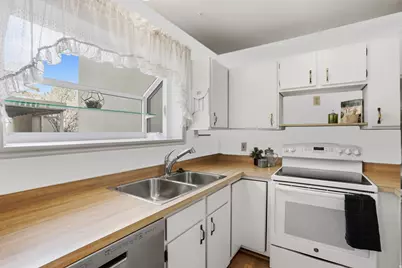 5647 S Park Placewest, Holladay, UT 84121 - Photo 13