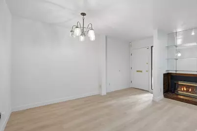 5647 S Park Placewest, Holladay, UT 84121 - Photo 5