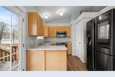 768 E 980 N, Tooele, UT 84074 - Photo 5