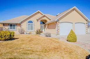 1390 W Cedar Dr, Price, UT 84501 - Photo 1