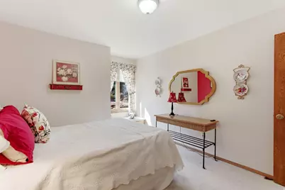 8967 S Cobblecrest Ln, Sandy, UT 84093 - Photo 49