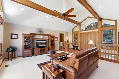 8967 S Cobblecrest Ln, Sandy, UT 84093 - Photo 19