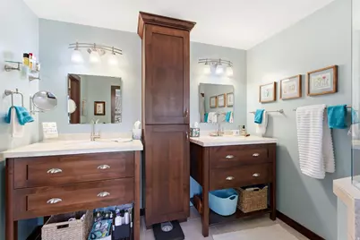 8967 S Cobblecrest Ln, Sandy, UT 84093 - Photo 41