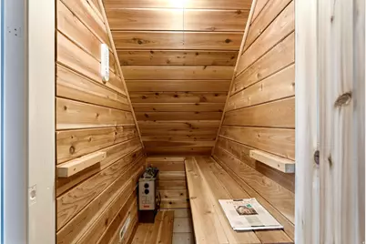 8967 S Cobblecrest Ln, Sandy, UT 84093 - Photo 59