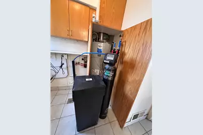 2183 S Penman Ln W, Bountiful, UT 84010 - Photo 23