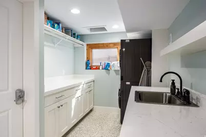 1118 S Oak Hills Way, Salt Lake City, UT 84108 - Photo 51