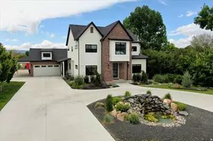 266 S 300 W, Mount Pleasant, UT 84647 - Photo 1