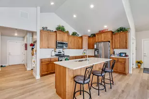 501 E Lone Star Ln, Saratoga Springs, UT 84045 - Photo 5