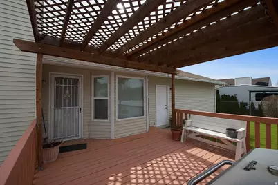 820 W 2350 N, Layton, UT 84041 - Photo 3