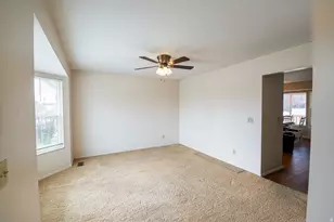 820 W 2350 N, Layton, UT 84041 - Photo 5