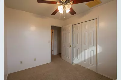 820 W 2350 N, Layton, UT 84041 - Photo 15