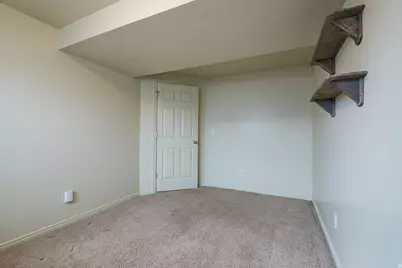 820 W 2350 N, Layton, UT 84041 - Photo 19