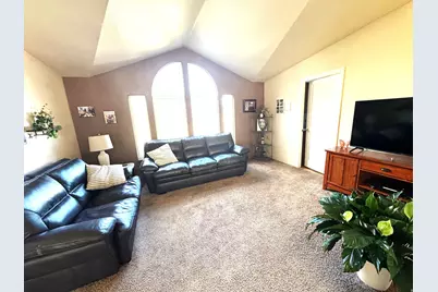 590 S 400 W, Trenton, UT 84338 - Photo 19