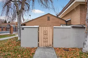 1441 W Arthur Dr, Provo, UT 84601 - Photo 19