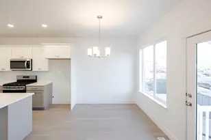 1753 W Jadeite Ln, West Valley, UT 84119 - Photo 5