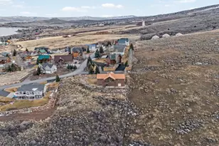 495 W Buttercup Ln N, Garden City, UT 84028 - Photo 13