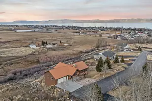 495 W Buttercup Ln N, Garden City, UT 84028 - Photo 19