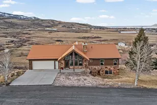 495 W Buttercup Ln N, Garden City, UT 84028 - Photo 15