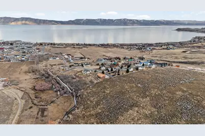 495 W Buttercup Ln N, Garden City, UT 84028 - Photo 7