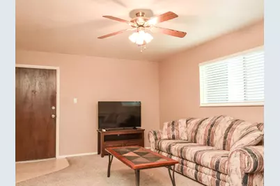 240 E 400 N #26, Logan, UT 84321 - Photo 3