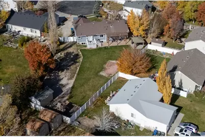 6389 S Mill Valley Ct, Salt Lake City, UT 84118 - Photo 25