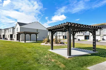 568 Blue Lake St #28, Garden City, UT 84028 - Photo 9