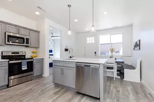 526 N Richland Valley St, Garden City, UT 84028 - Photo 13