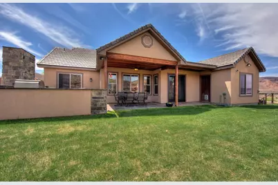 2075 S Munsey Dr E, Moab, UT 84532 - Photo 5
