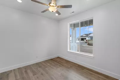 264 W 2900 S, Nibley, UT 84321 - Photo 5