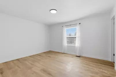 9828 S Pinehurst Dr, Sandy, UT 84092 - Photo 19