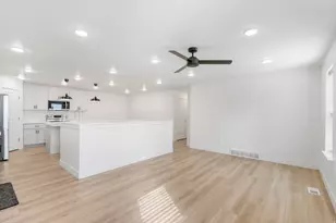 1636 N 160 E, Orem, UT 84057 - Photo 9